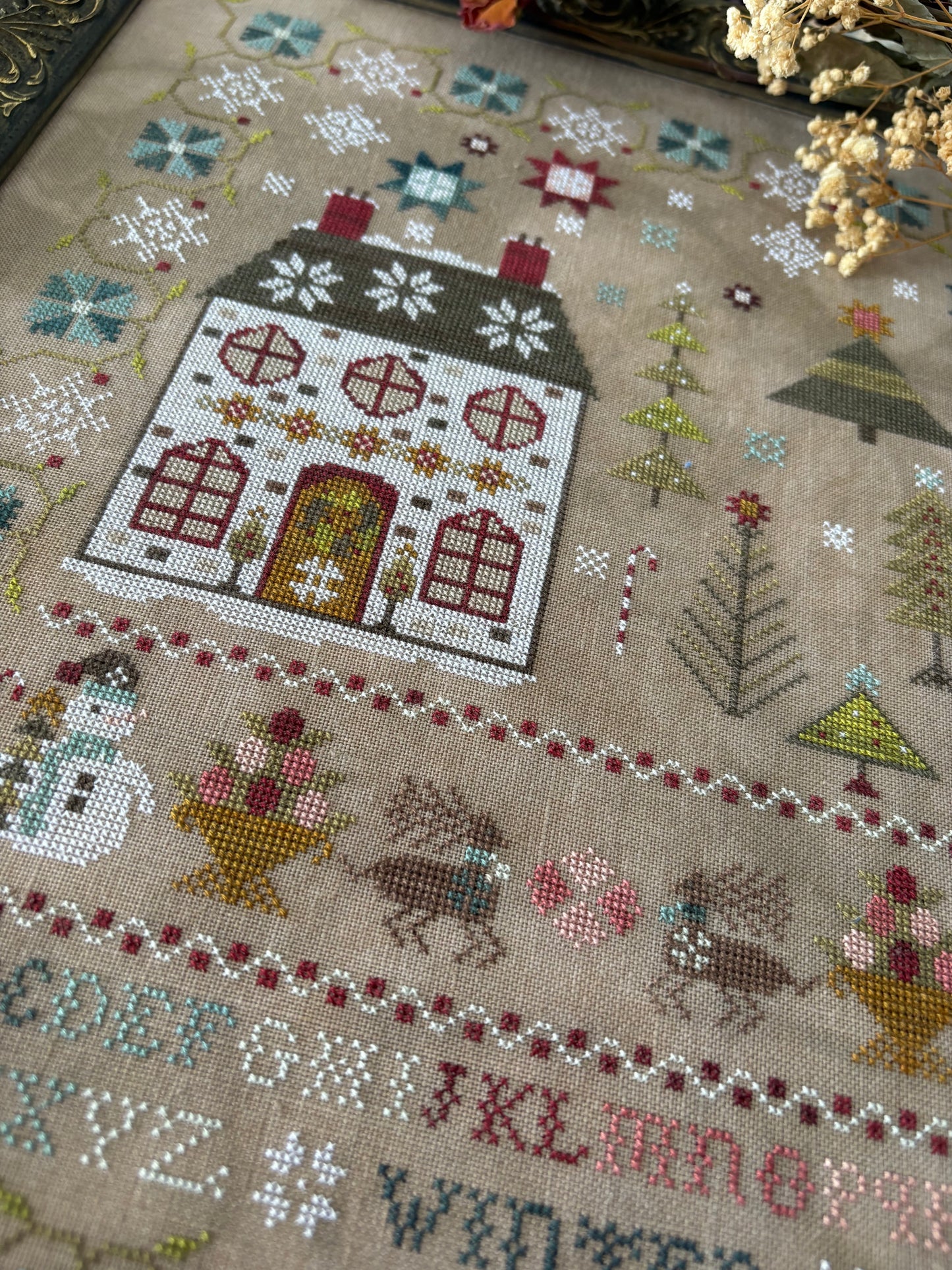 Enchanted Winter Sampler PDF